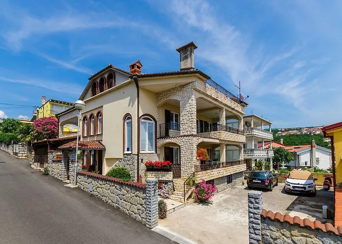 Idyllisches Studio-apartment In Der Altstadt Mit Privatparkplatz Und 400 Meter Zum アパート