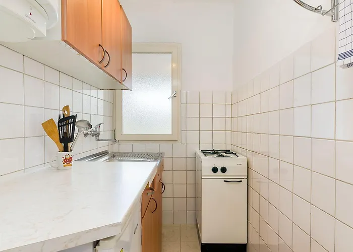 Idyllisches Studio-apartment In Der Altstadt Mit Privatparkplatz Und 400 Meter Zum アパート